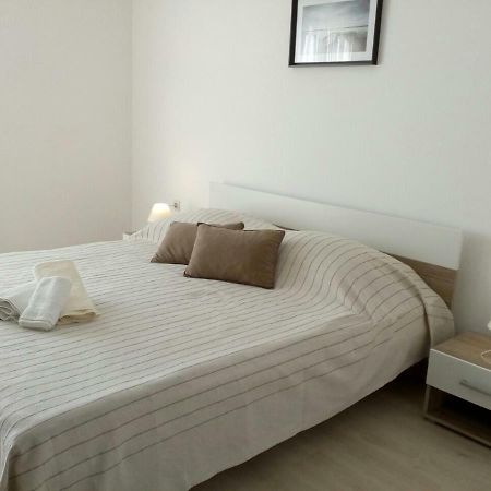 Apartman Knapic Koromačno Esterno foto